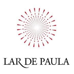 LAR DE PAULA